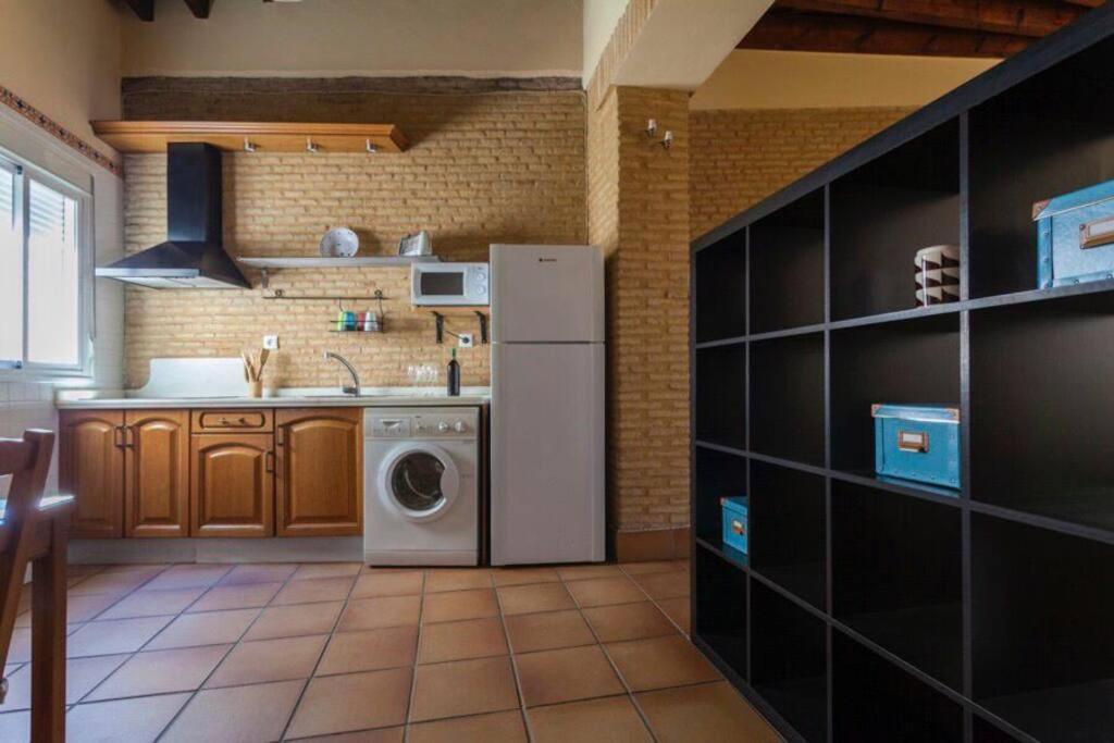 Precioso Apart - Localizacion Perfecta **Wifi - A/C** Sevilla Bagian luar foto