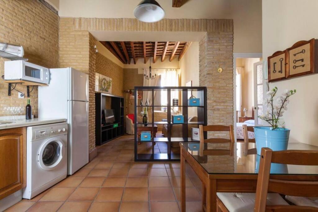 Precioso Apart - Localizacion Perfecta **Wifi - A/C** Sevilla Bagian luar foto
